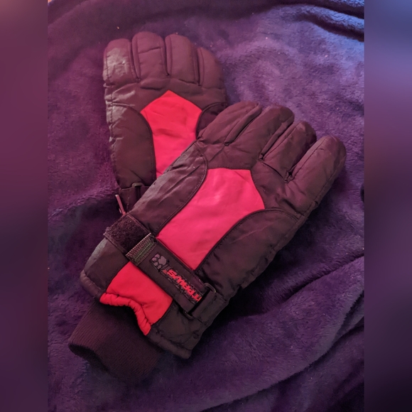 Hot Paws winter gloves - Picture 2 of 4